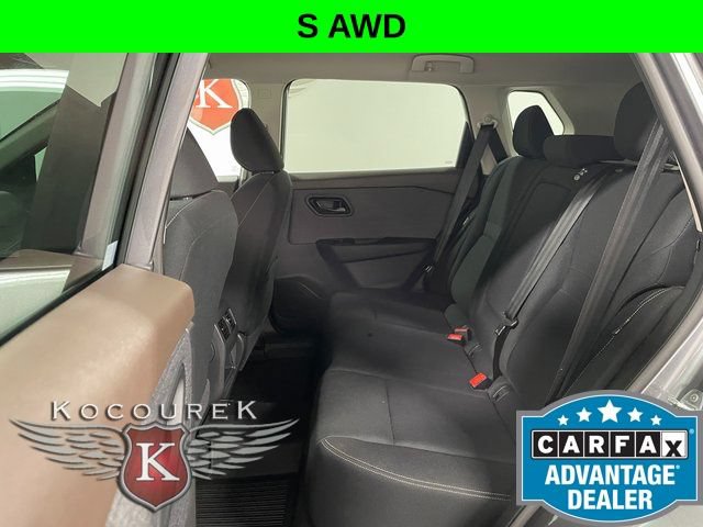 Used 2023 Nissan Rogue S AWD/4WD image 20