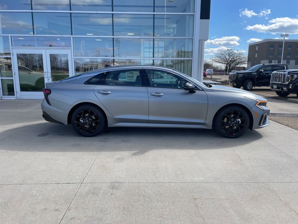 New 2026 Kia K5 GT-Line image 4