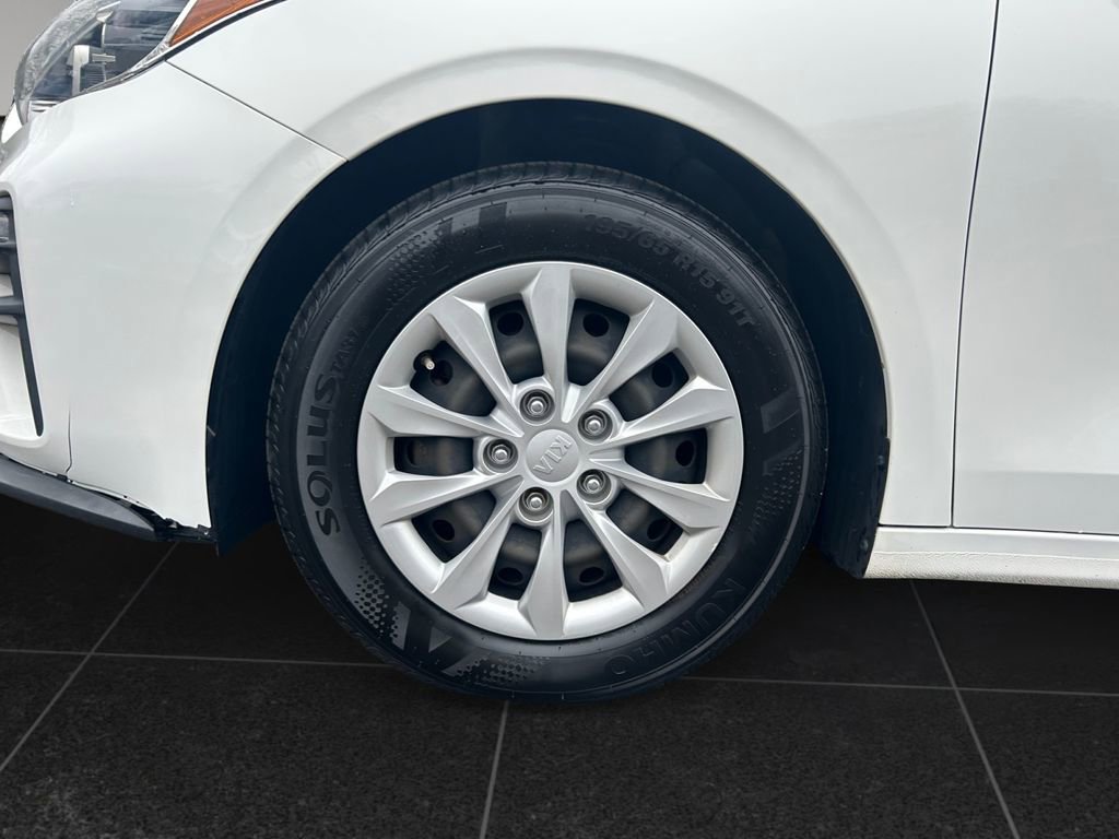 Used 2021 Kia Forte Sedan image 9