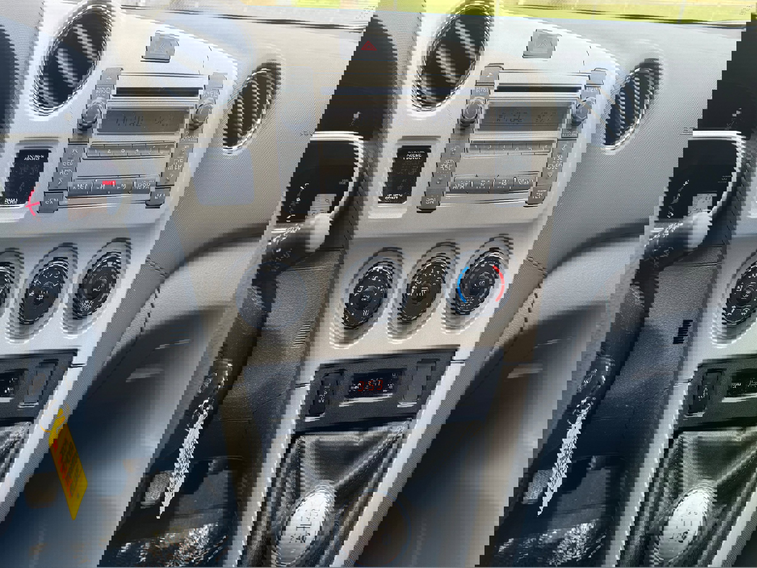 Used 2009 Toyota Matrix XRS image 13