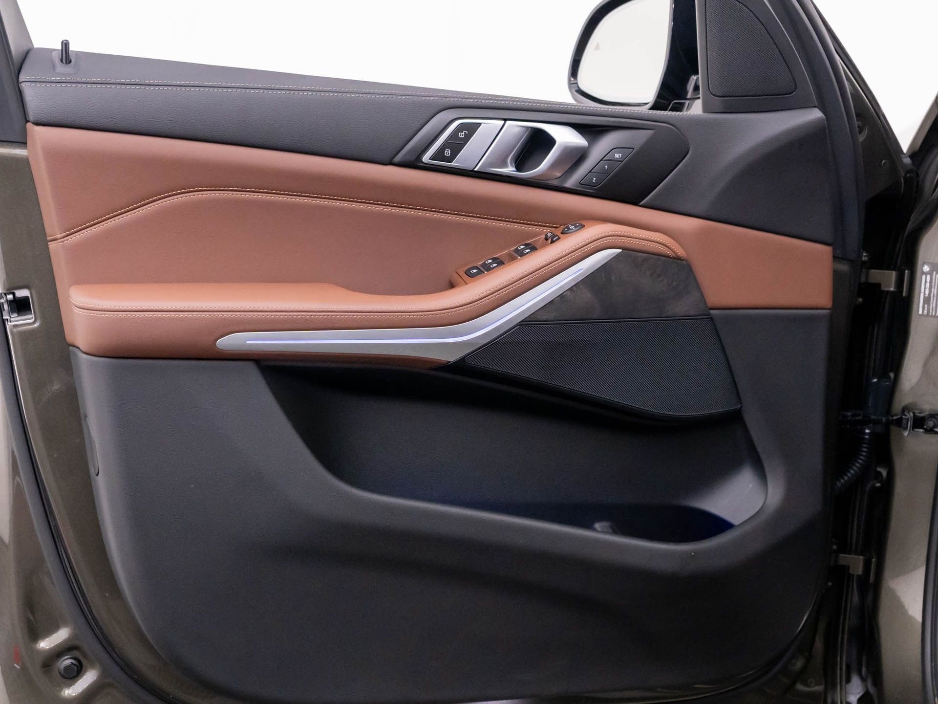 Certified 2023 BMW X5 xDrive40i w/ M Sport Package AWD/4WD image 14