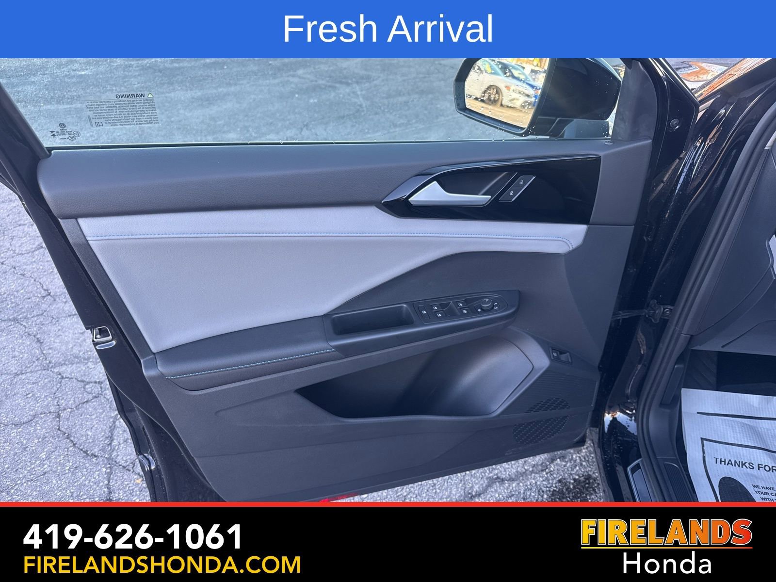 Used 2024 Volkswagen Taos SE image 11