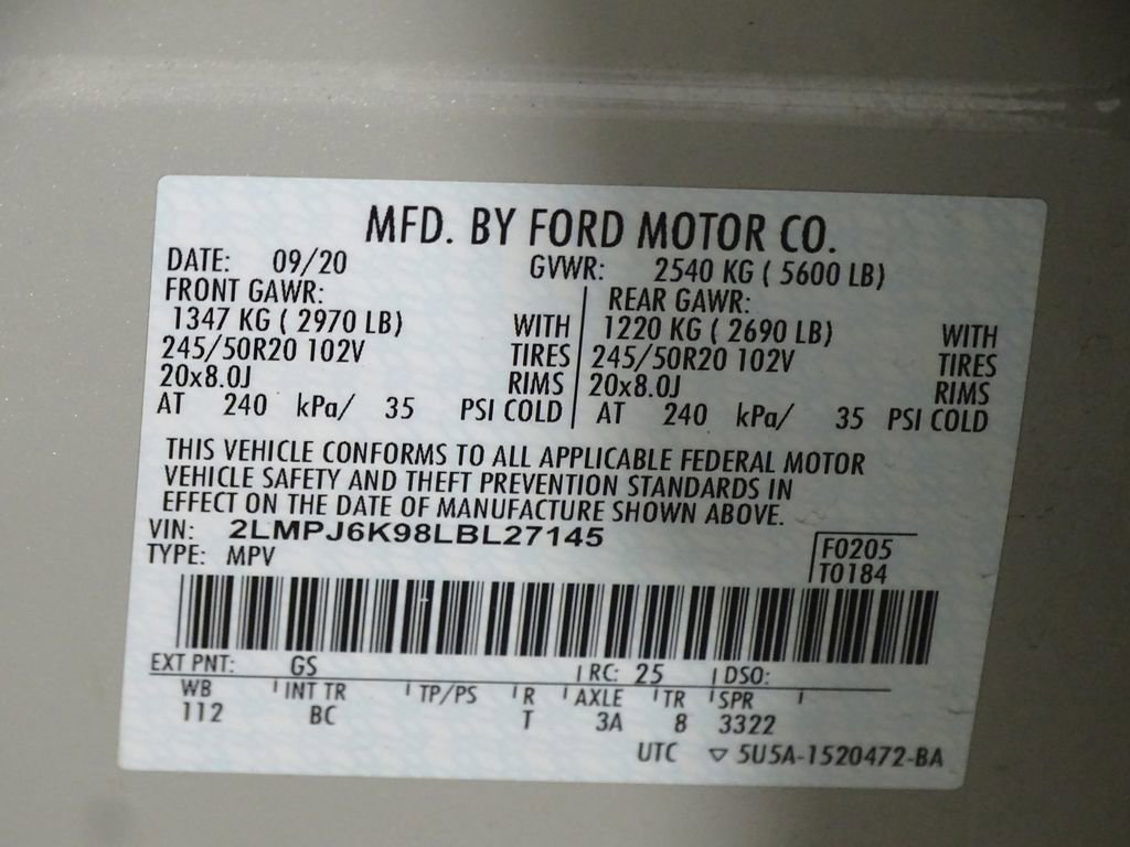 Used 2020 Lincoln Nautilus Reserve image 23