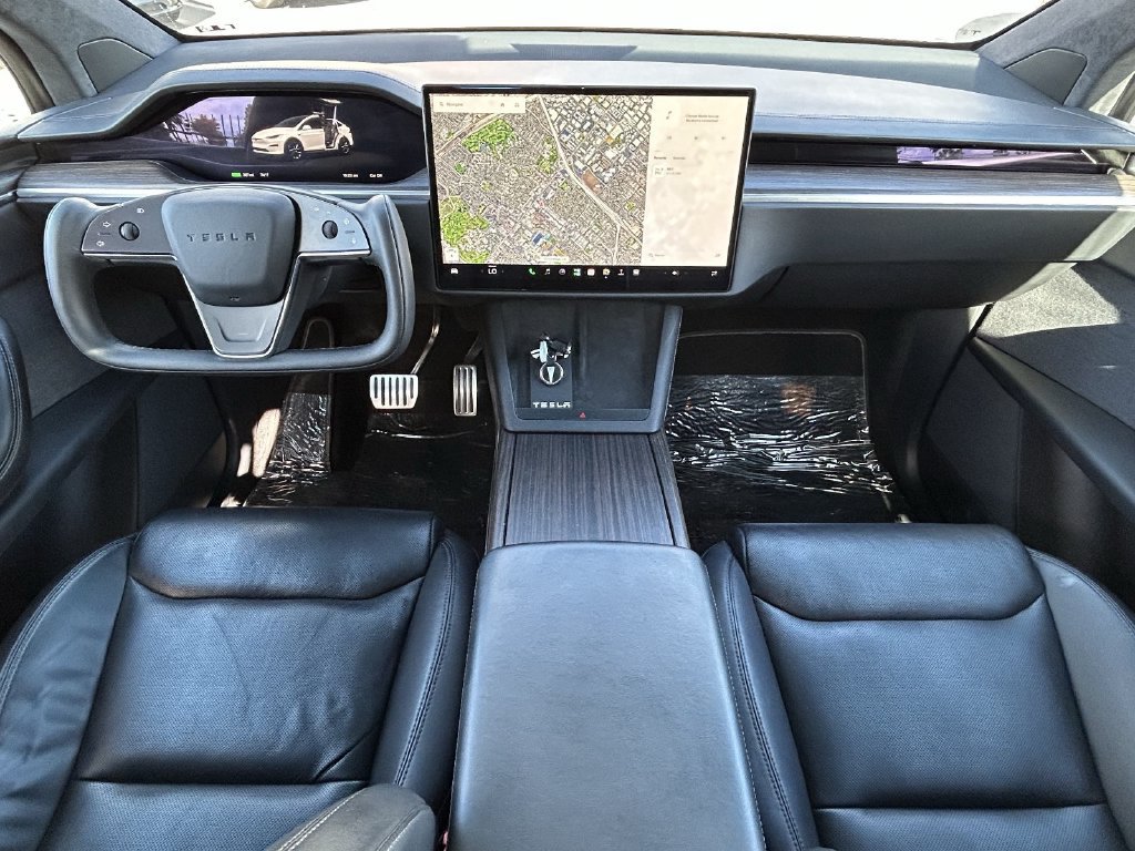 Used 2023 Tesla Model X AWD/4WD image 15