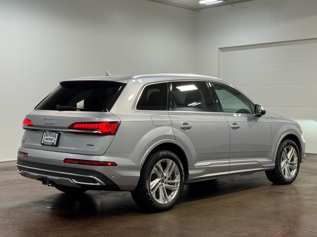 Used 2022 Audi Q7 3.0T Premium Plus w/ Premium Plus Package AWD/4WD image 4