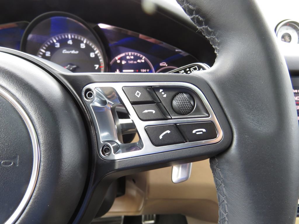 Used 2021 Porsche Cayenne Turbo AWD/4WD image 23