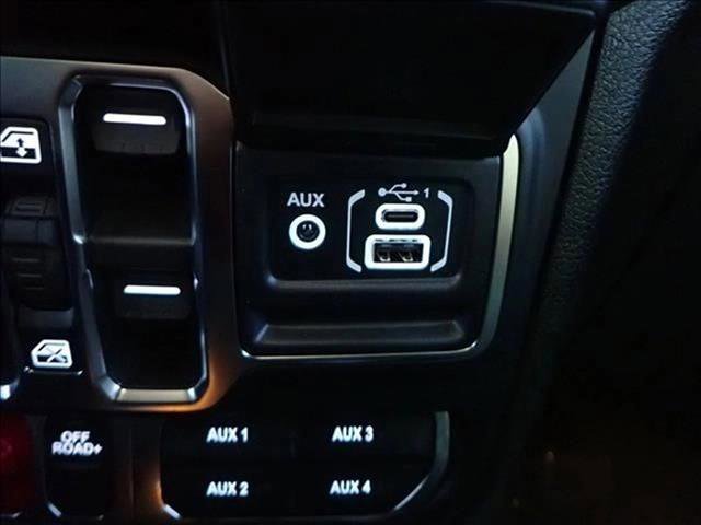 New 2026 Jeep Gladiator Mojave AWD/4WD image 19