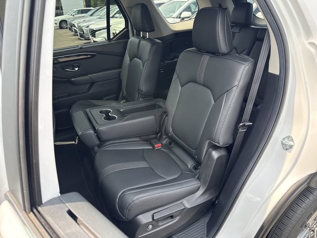 Used 2023 Honda Pilot EX-L image 29