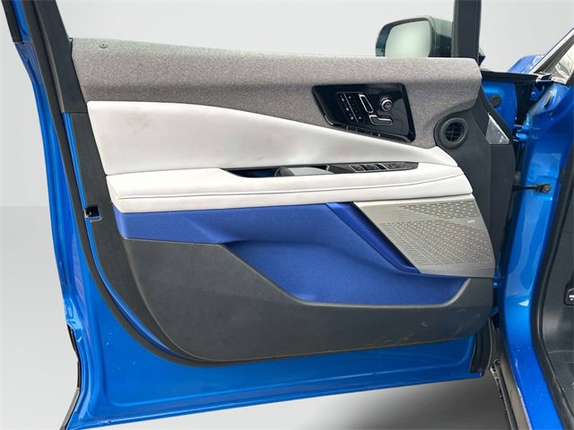 New 2026 Cadillac Optiq Luxury 2 image 8