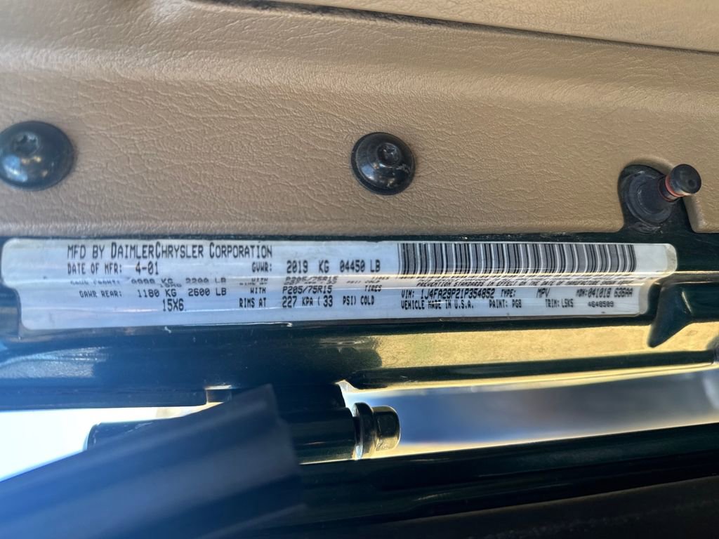 Used 2001 Jeep Wrangler SE image 31