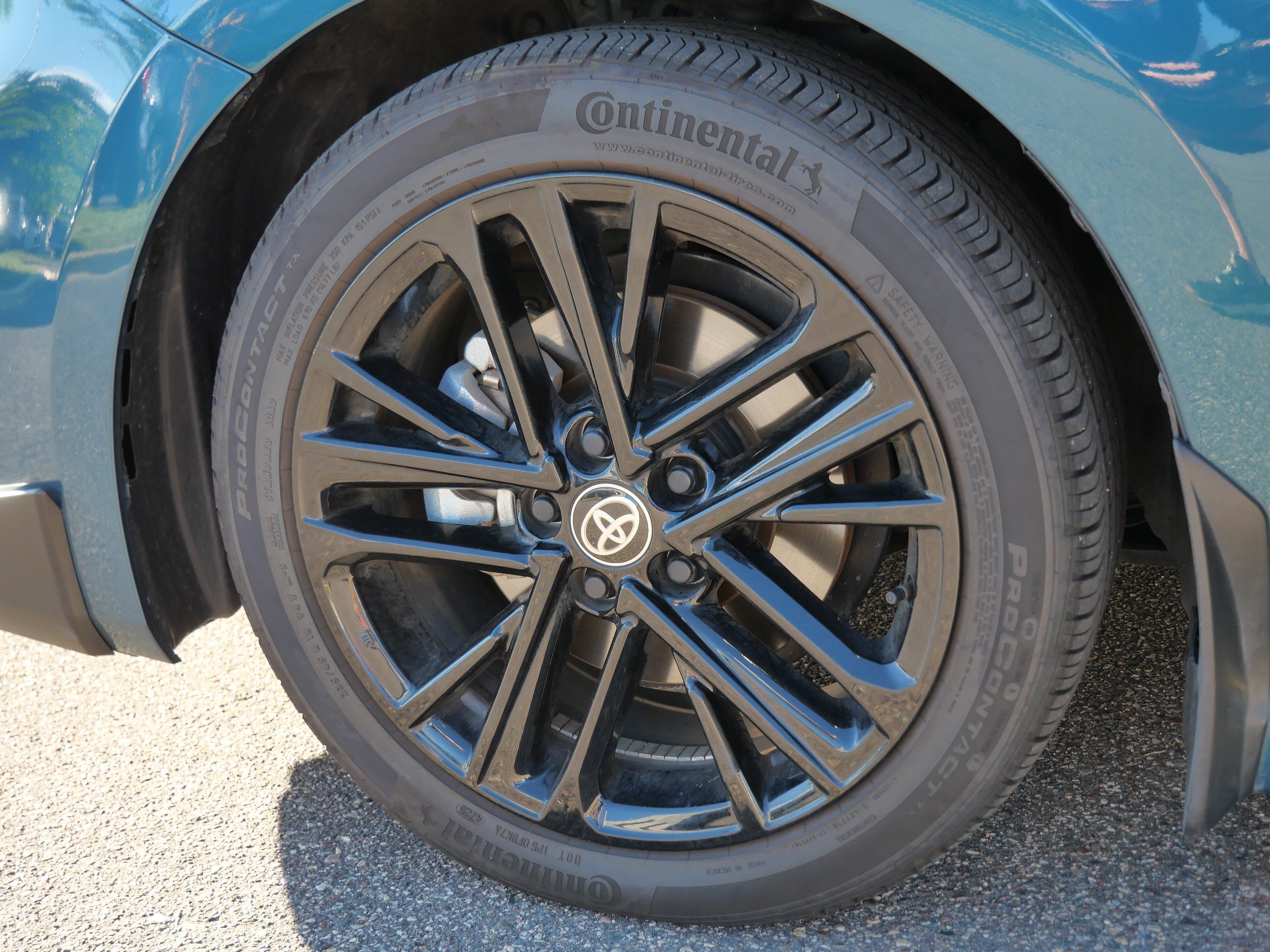 Used 2026 Toyota Camry SE FWD image 16