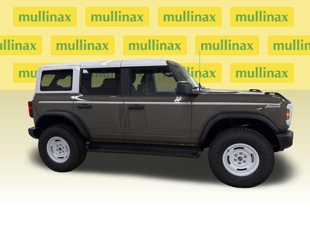 New 2026 Ford Bronco Heritage Edition AWD/4WD image 2