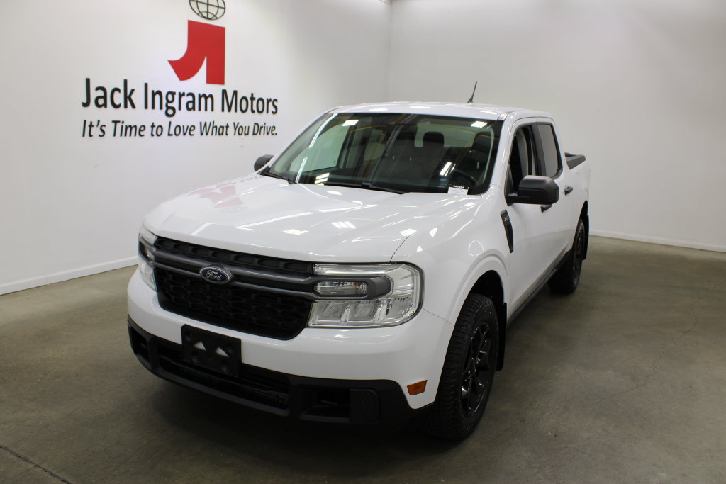 Used 2023 Ford Maverick XLT w/ Equipment Group 300A Standard AWD/4WD image 2