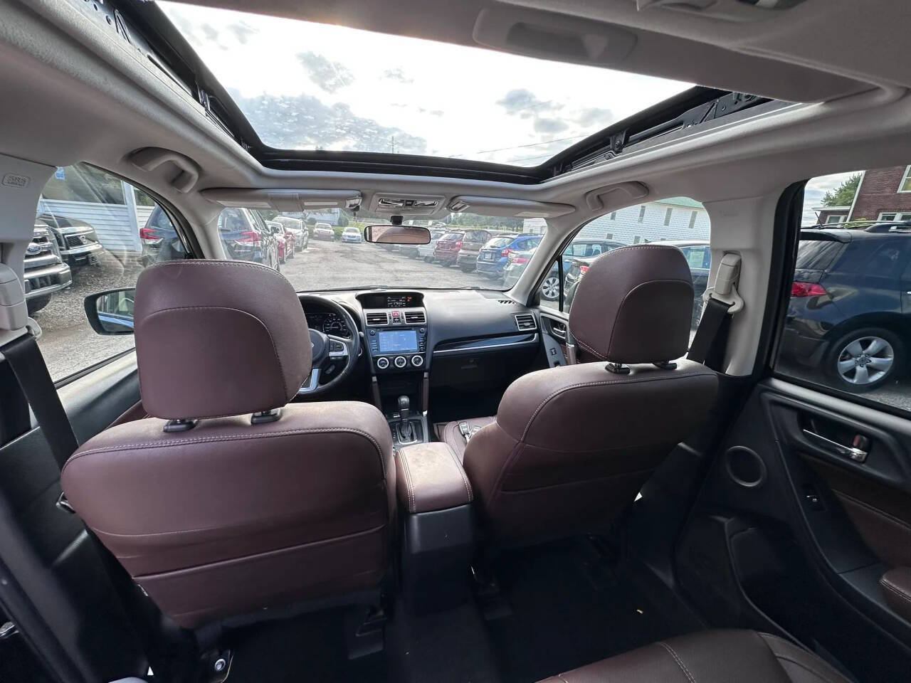 Used 2017 Subaru Forester 2.0XT Touring AWD/4WD image 12