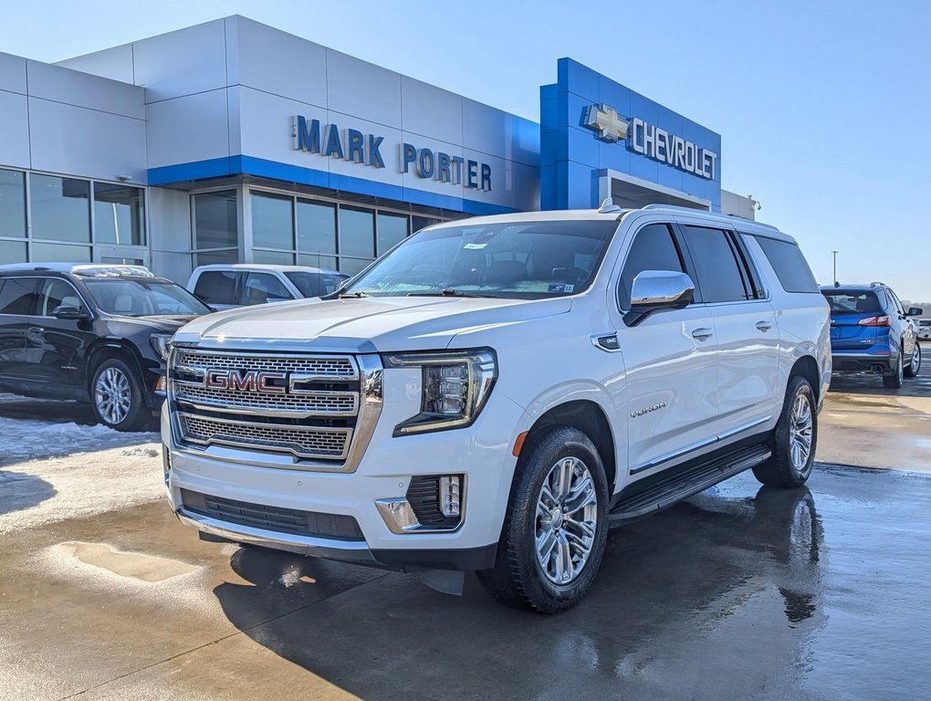 Used 2021 GMC Yukon XL SLT image 1