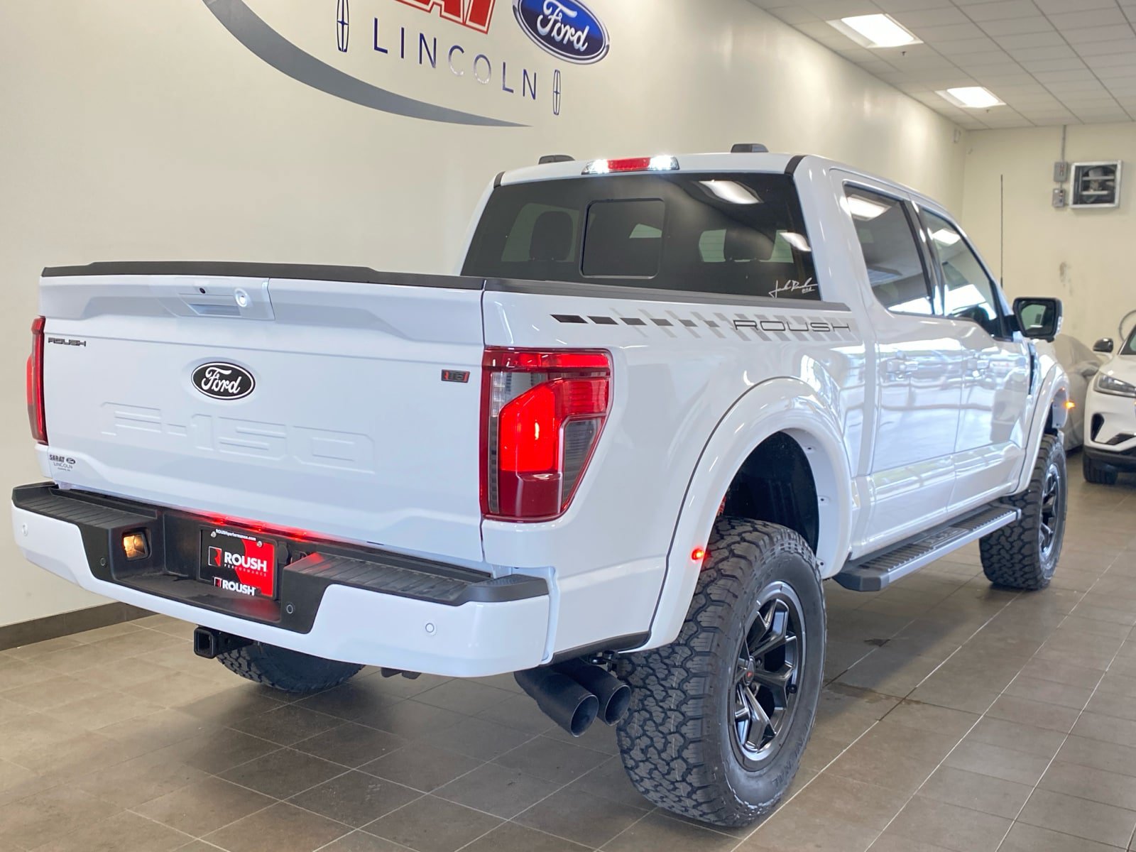 New 2026 Ford F150 XLT w/ Equipment Group 302A MID AWD/4WD image 9