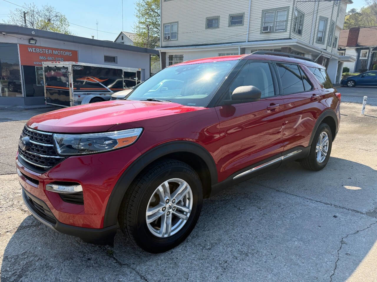 Used 2021 Ford Explorer XLT w/ Equipment Group 202A AWD/4WD image 2