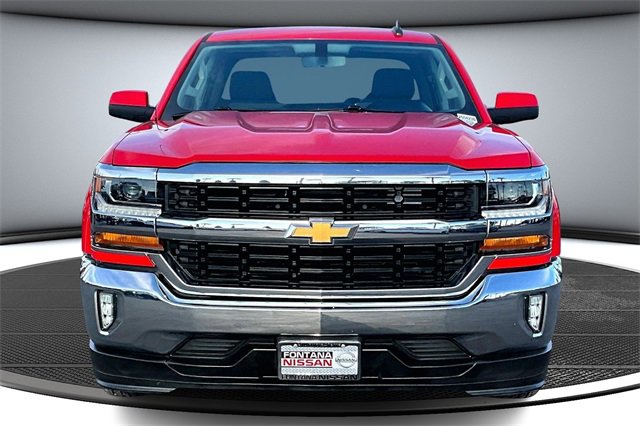 Used 2018 Chevrolet Silverado 1500 LT w/ All Star Edition image 2