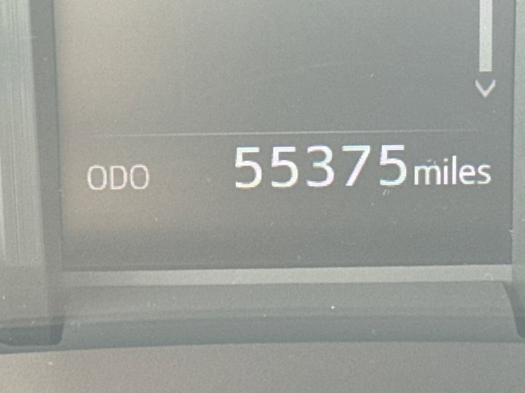 Used 2022 Toyota 4Runner SR5 Premium image 5