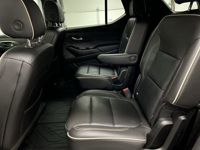 Certified 2023 Chevrolet Traverse Premier w/ Redline Edition FWD image 26