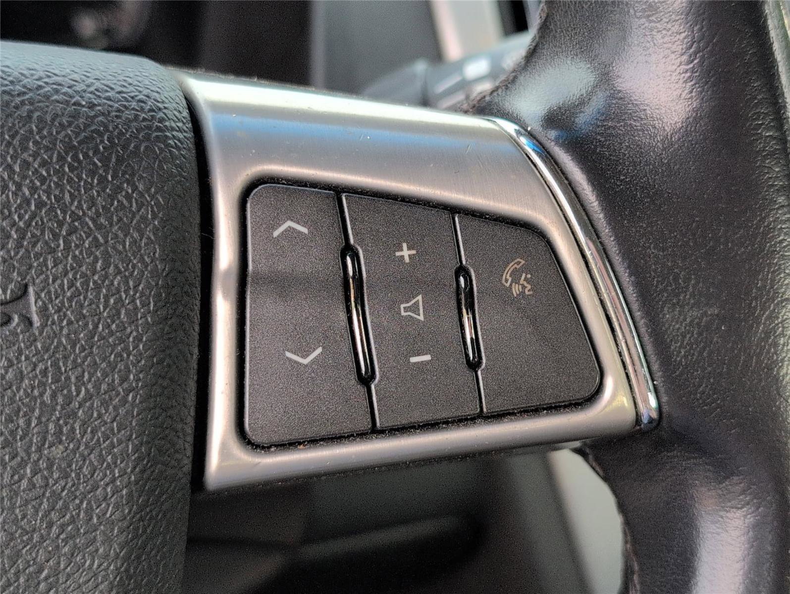 Used 2011 Cadillac STS RWD image 22