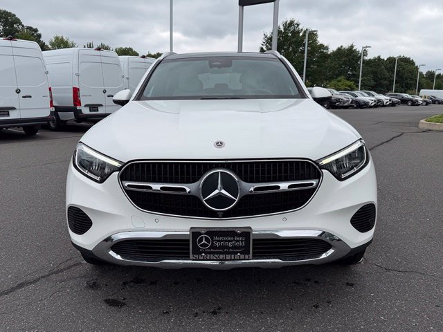 Used 2023 Mercedes-Benz GLC 300 4MATIC image 2