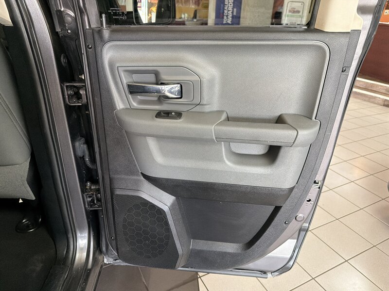 Used 2014 RAM 1500 Outdoorsman RWD image 13