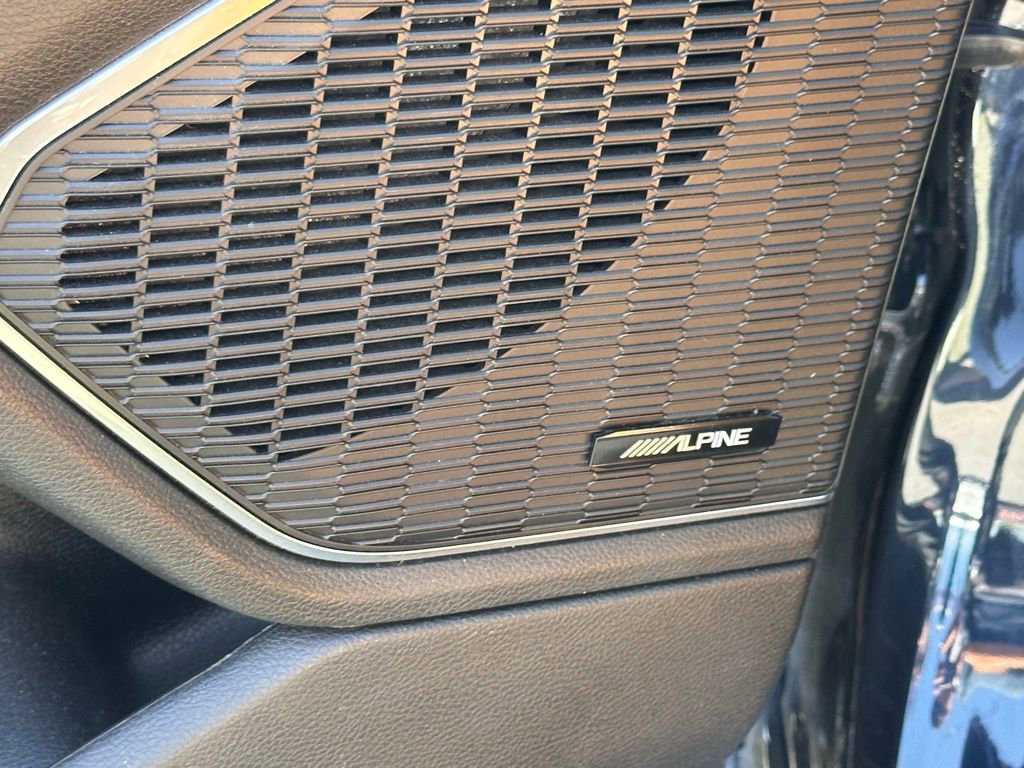 Used 2024 Jeep Grand Cherokee L Summit w/ Luxury Tech Group V image 20