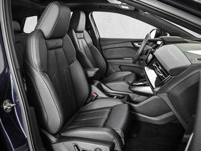 Certified 2025 Audi Q4 e-tron Premium Plus w/ Premium Plus image 22