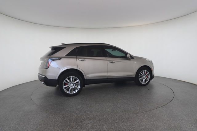 Used 2023 Cadillac XT5 Sportv w/ LPO, Floor Liner Package image 21