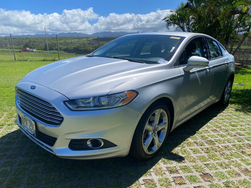 Used 2016 Ford Fusion SE FWD image 21