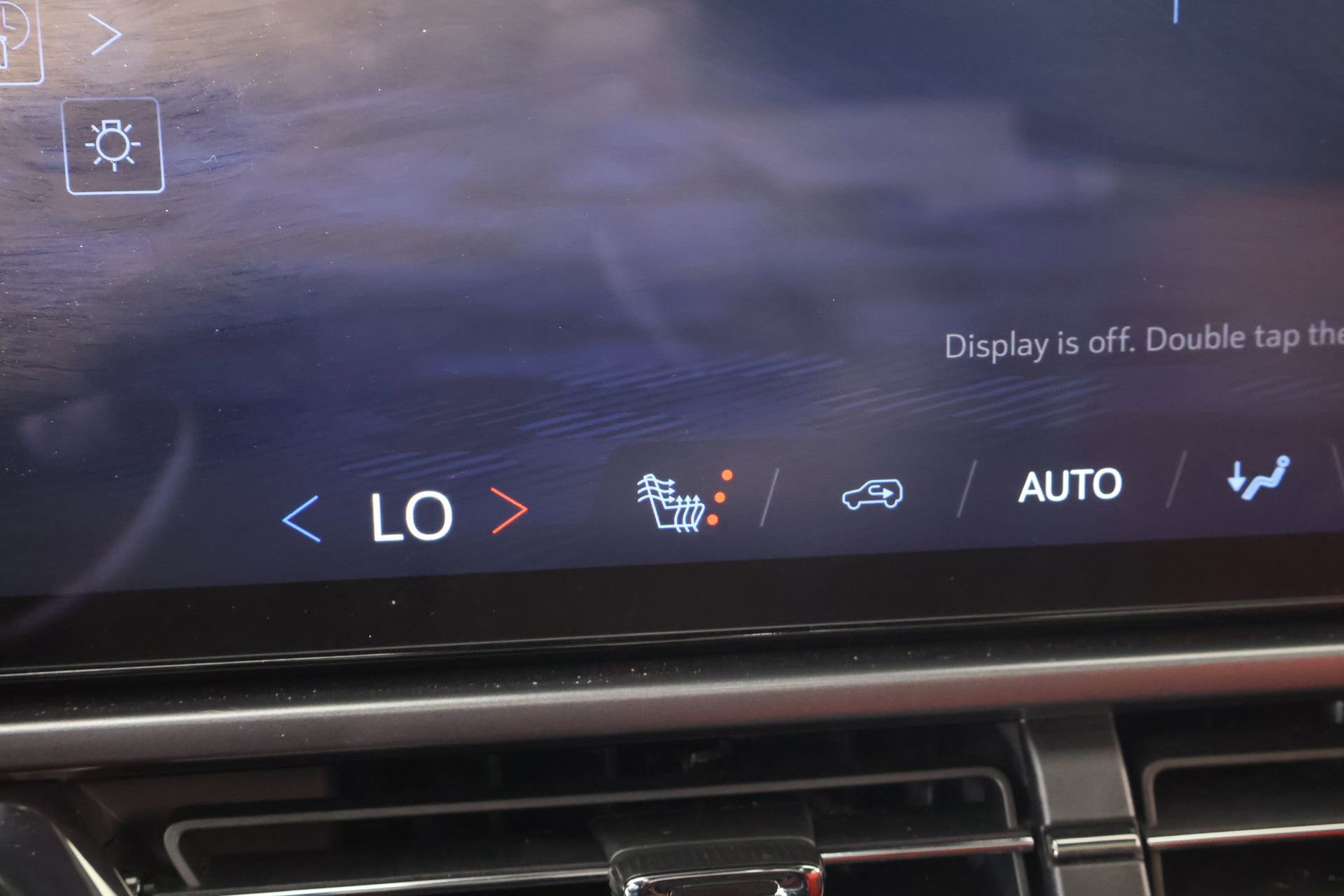 Used 2025 Chevrolet Equinox EV RS image 7