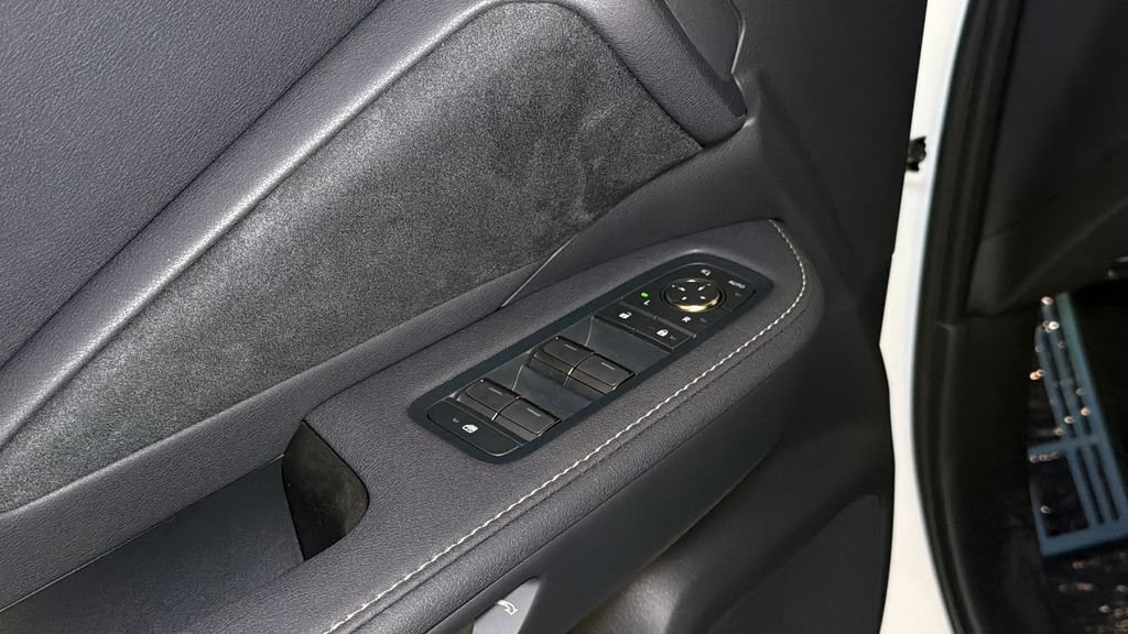 New 2026 Lexus TX 500h AWD image 14