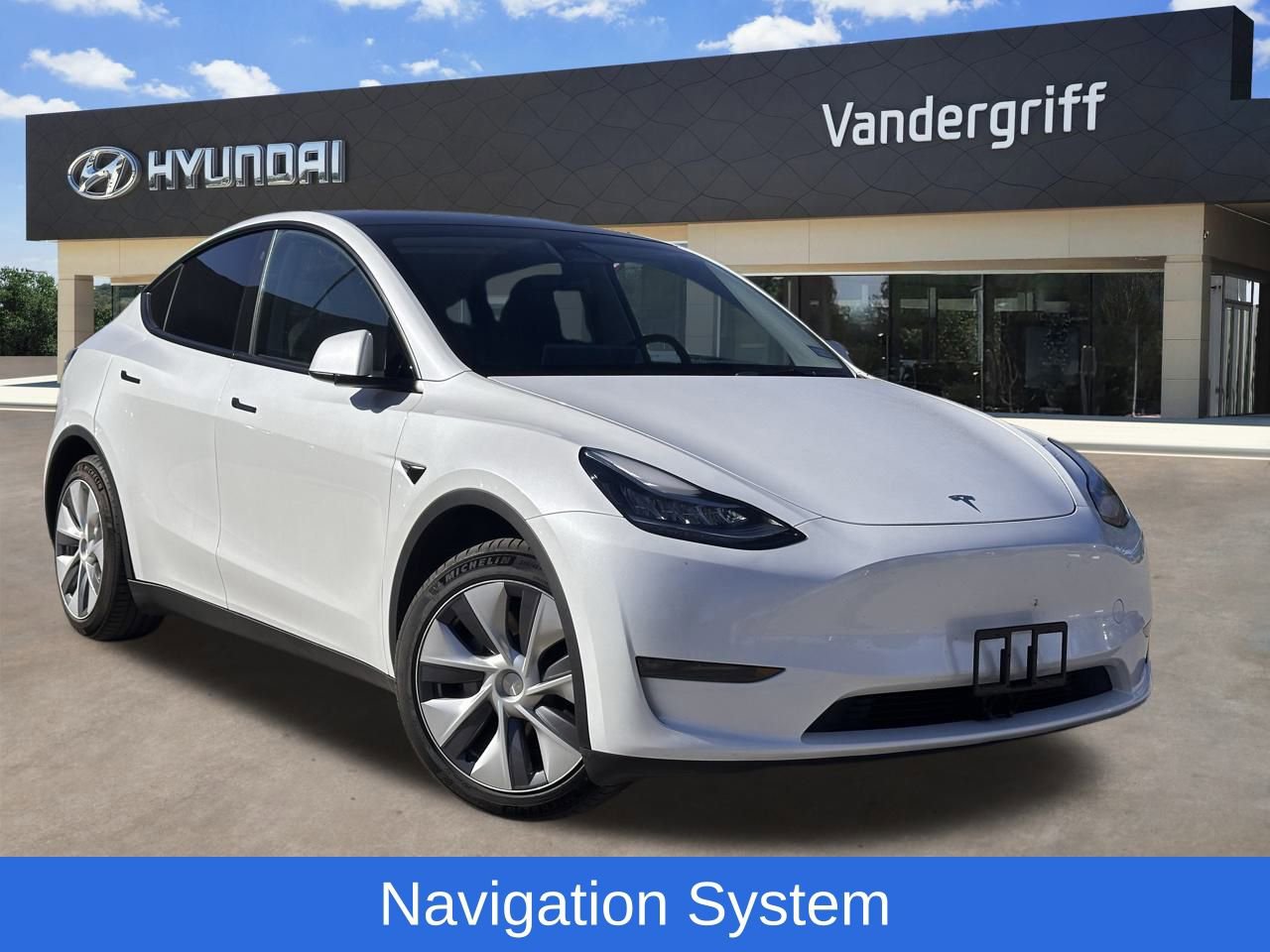 Used 2023 Tesla Model Y Long Range video 1