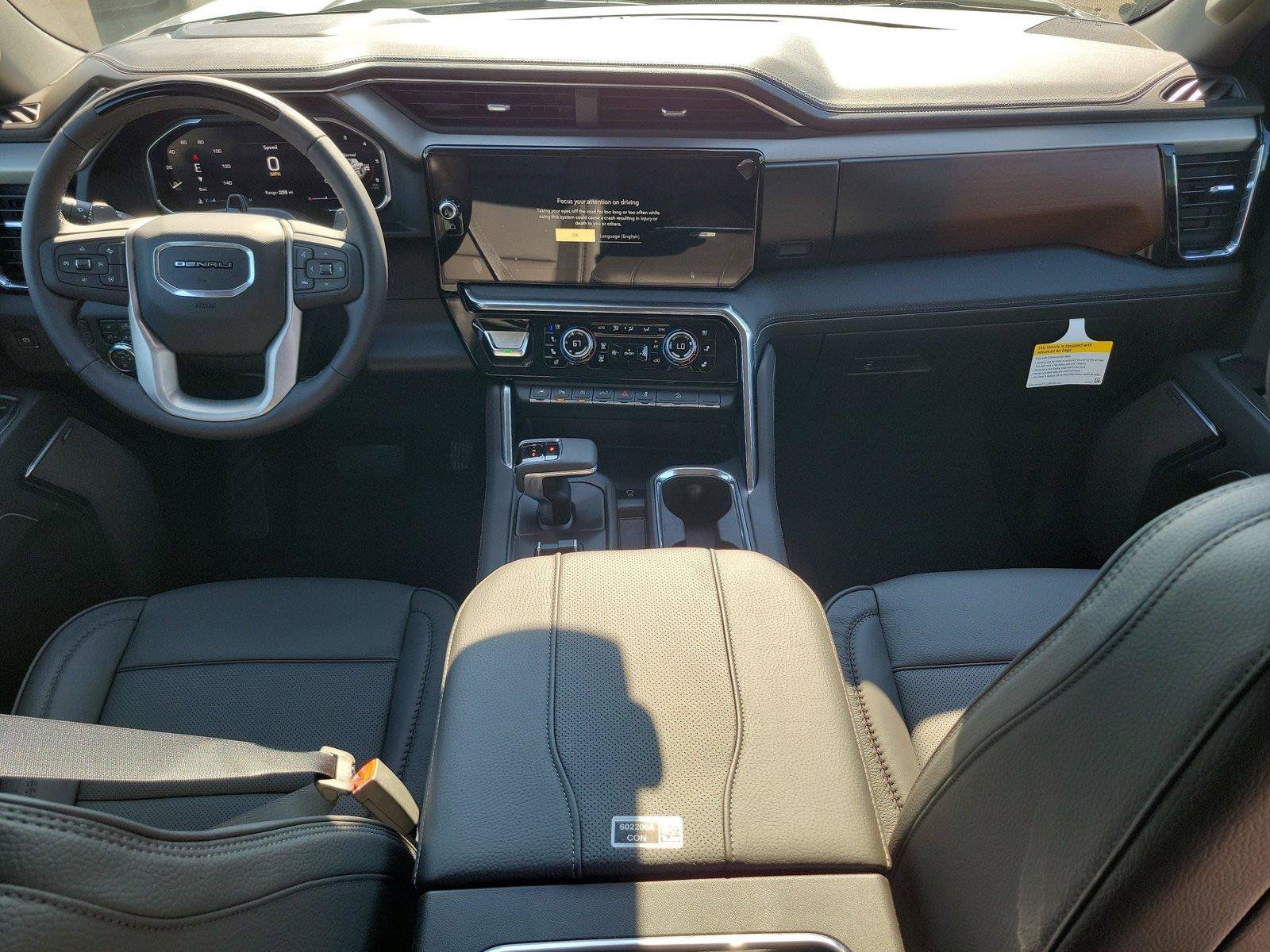 New 2026 GMC Sierra 1500 Denali w/ Technology Package AWD/4WD image 7