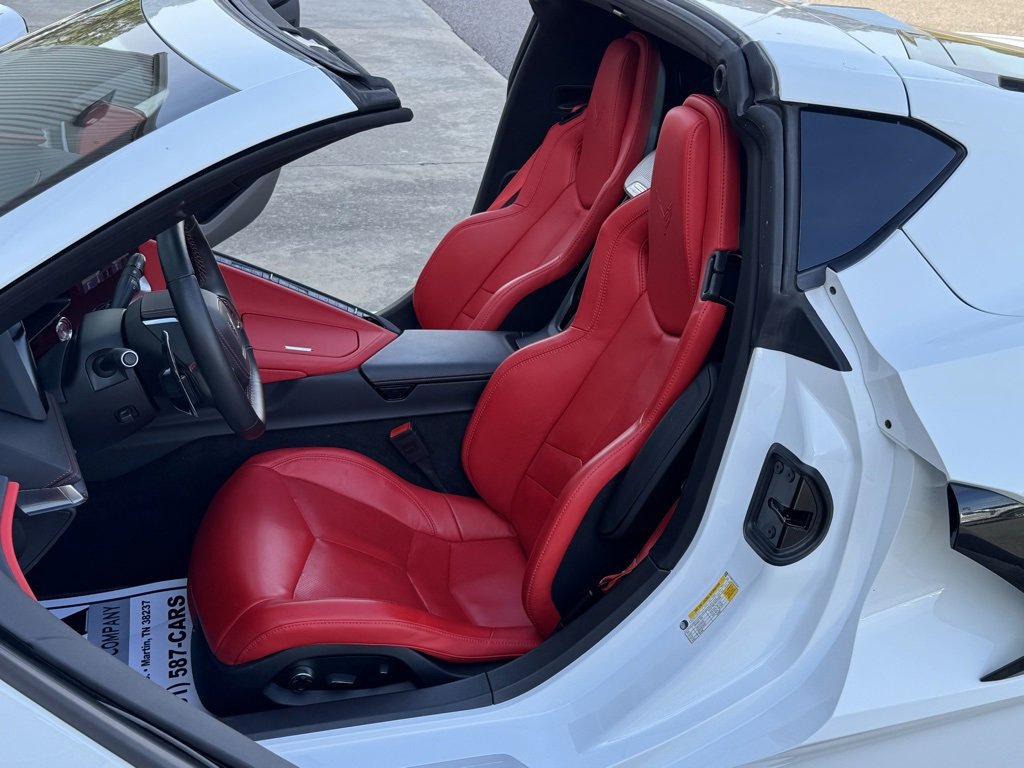 Used 2025 Chevrolet Corvette Stingray Preferred Cpe w/ 2LT image 36