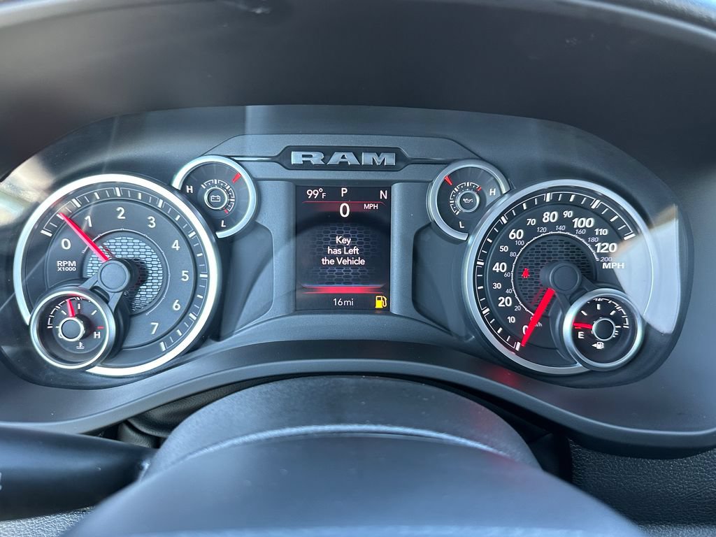 New 2026 RAM 1500 Big Horn w/ Night Edition AWD/4WD image 24