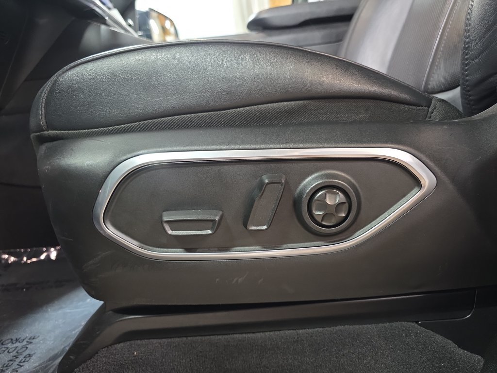 Used 2024 Jeep Wagoneer Series II AWD/4WD image 31