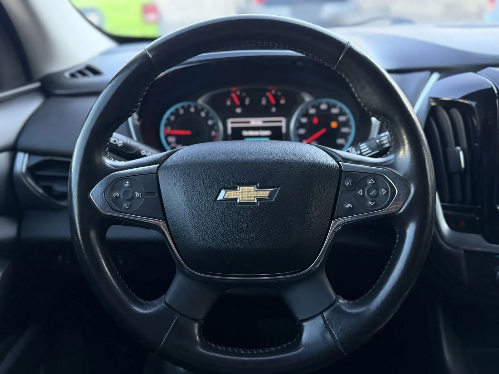Used 2019 Chevrolet Traverse LT w/ LT Premium Package AWD/4WD image 24