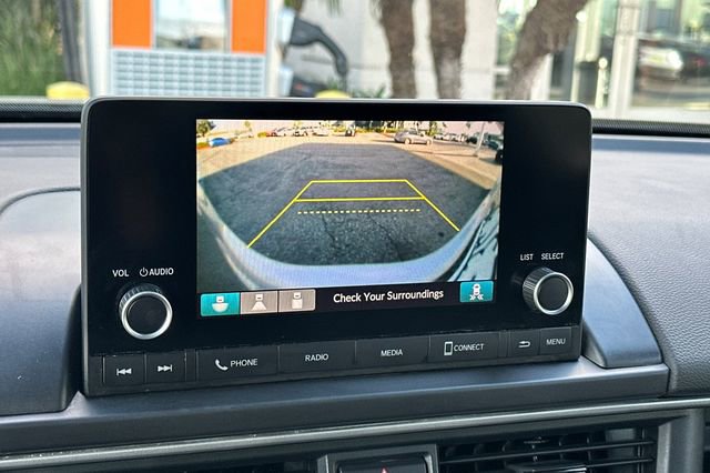 Certified 2023 Honda Pilot Sport image 25