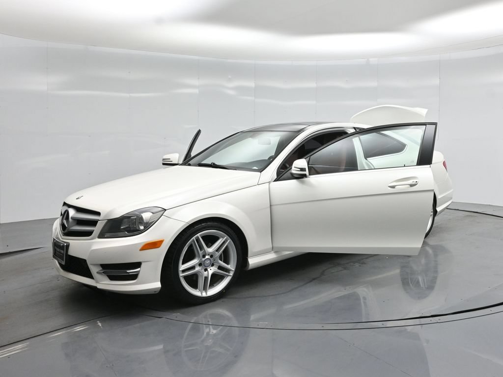 Used 2013 Mercedes-Benz C 250 Coupe image 24