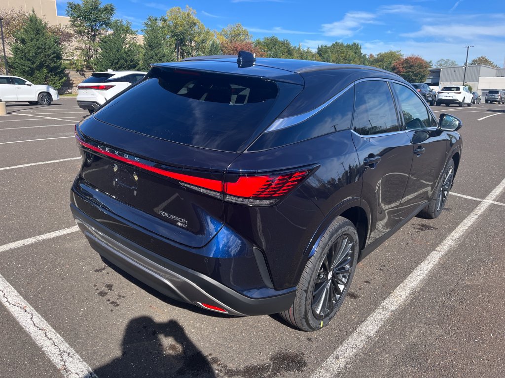 New 2026 Lexus RX 350h AWD/4WD image 3