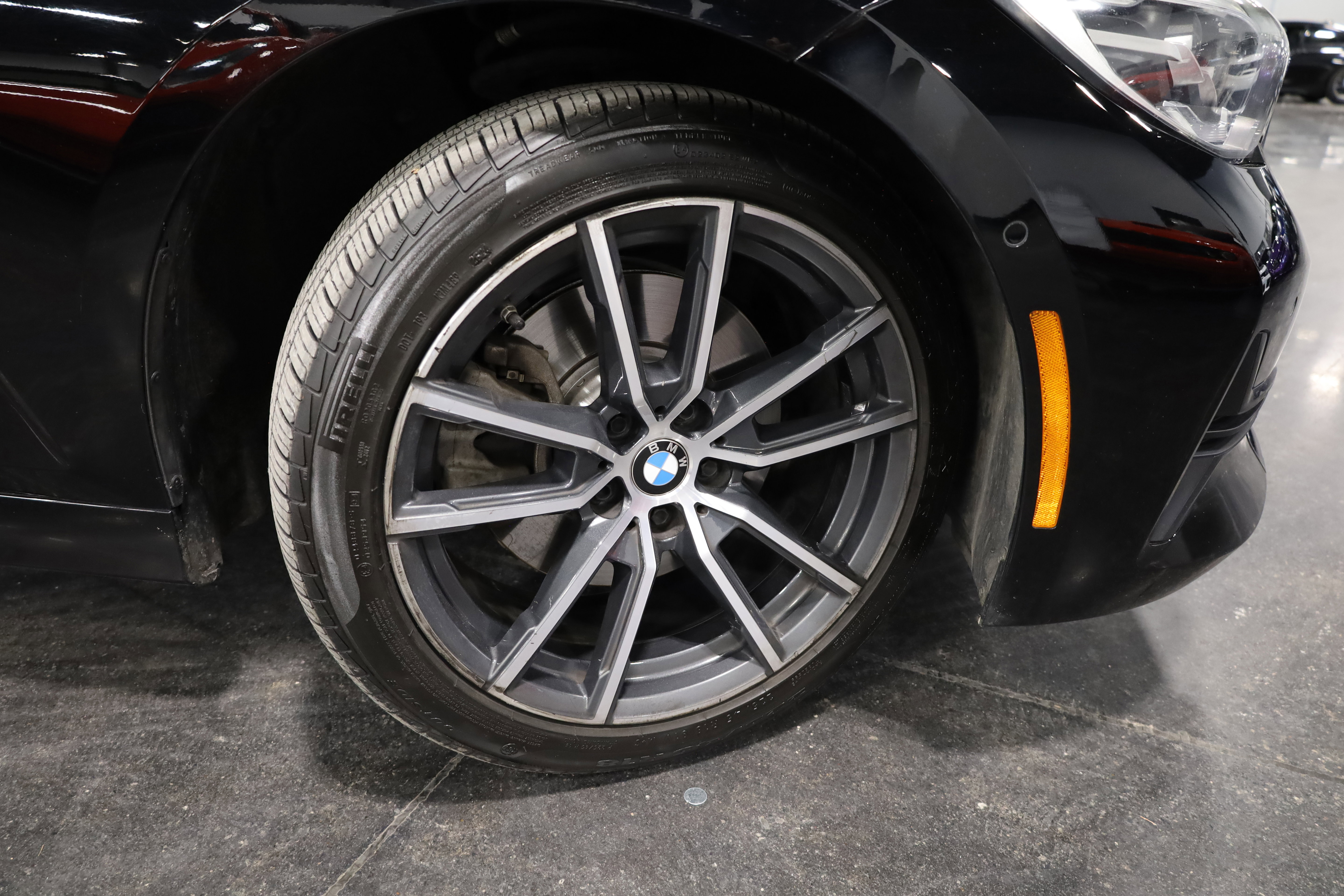 Used 2020 BMW 330i xDrive Sedan w/ Premium Package image 10