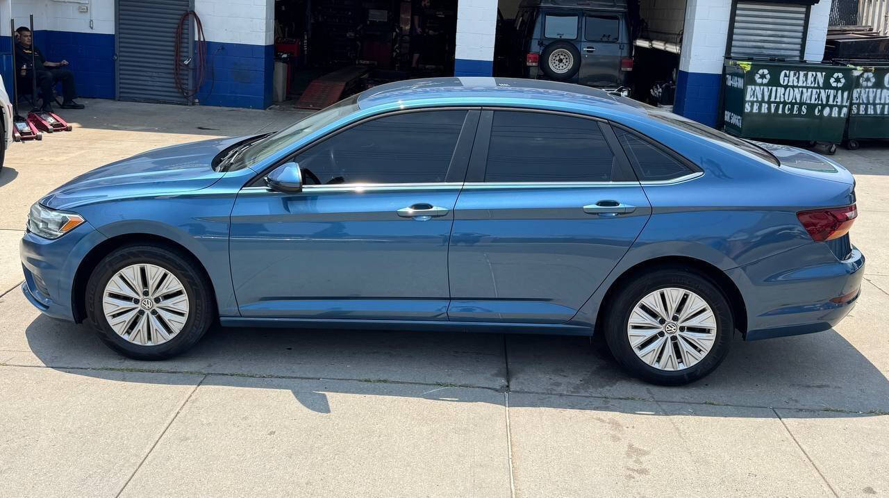 Used 2019 Volkswagen Jetta SE FWD image 8