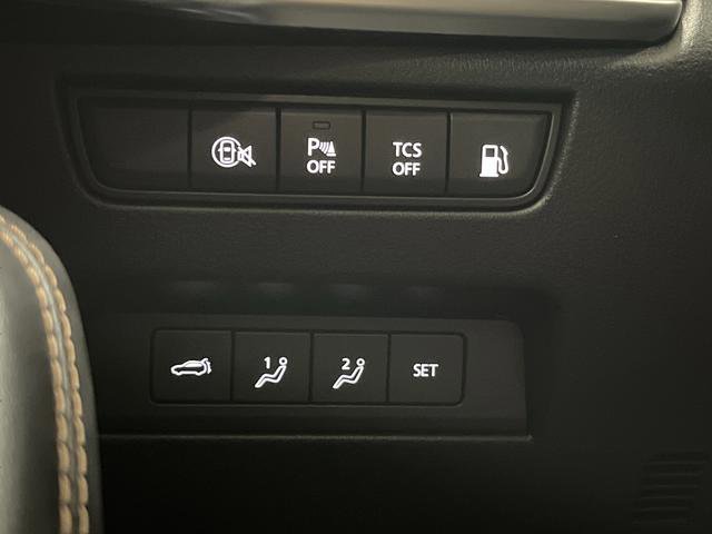 Used 2025 MAZDA CX-70 Plug-In Hybrid w/ Premium Pkg image 26