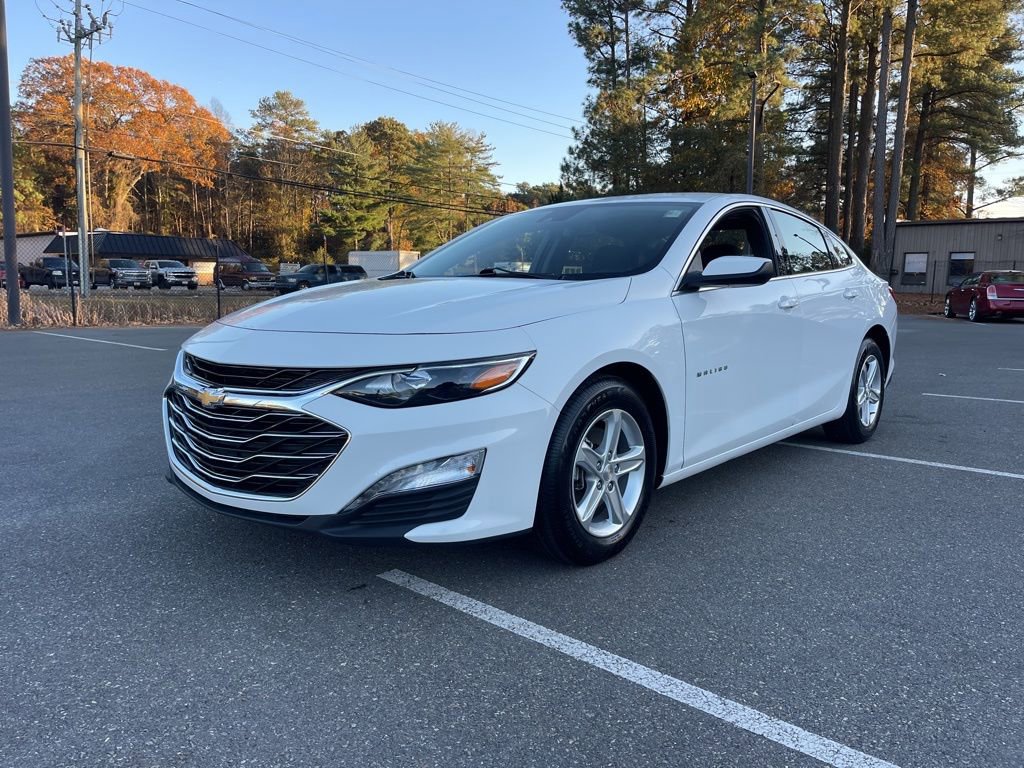 Used 2024 Chevrolet Malibu LT