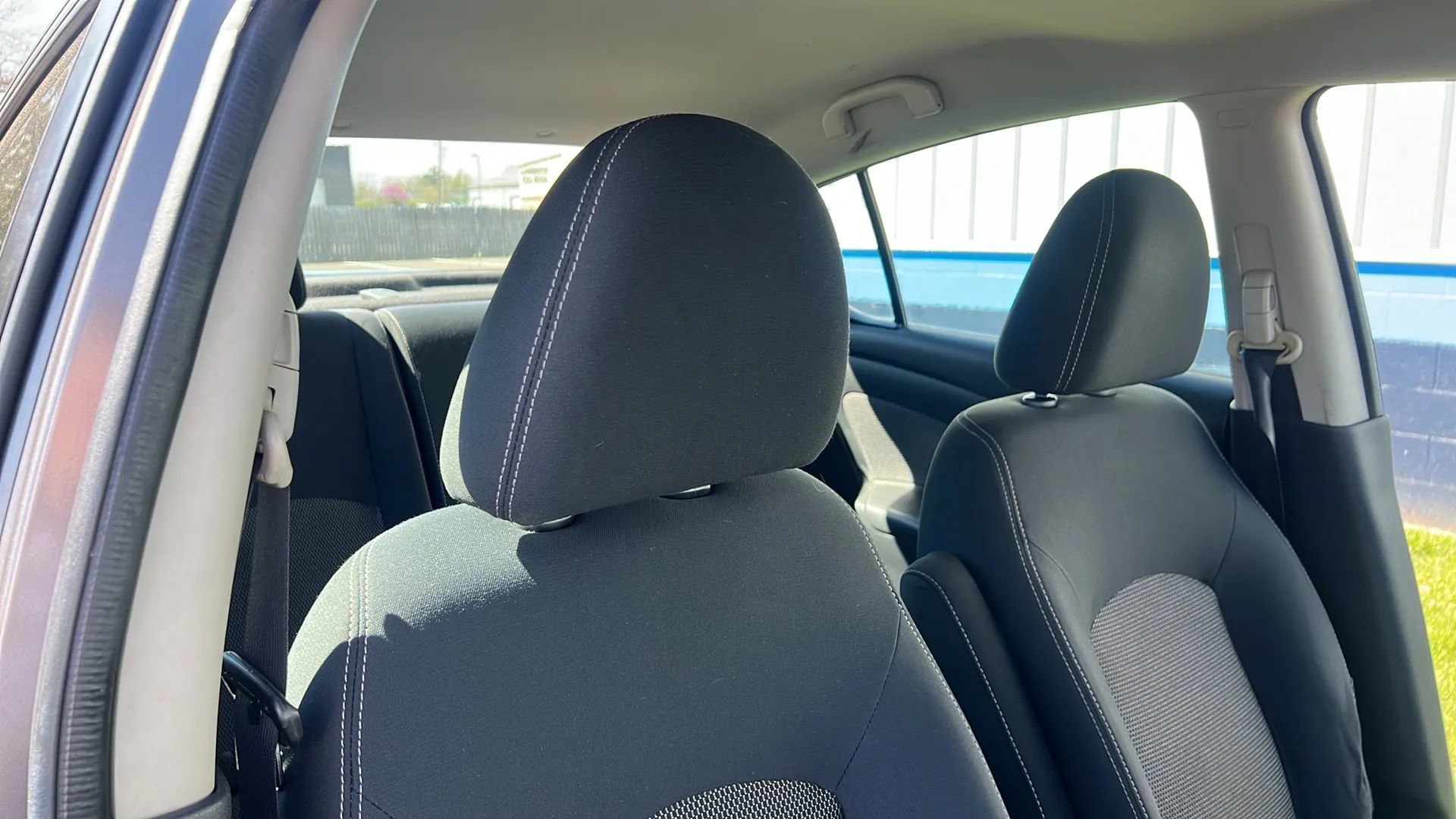 Used 2016 Nissan Versa SV image 20