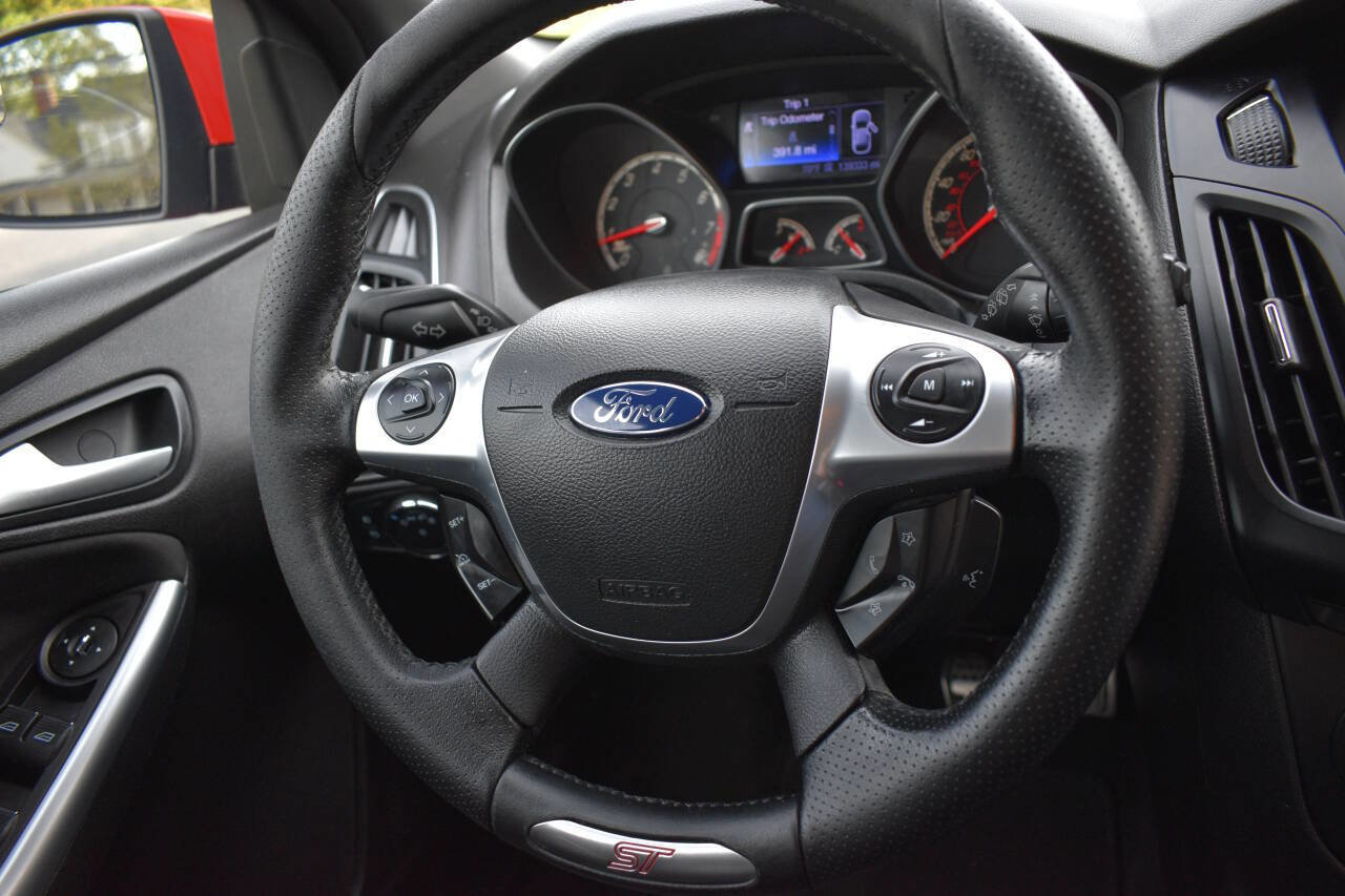 Used 2013 Ford Focus ST image 27