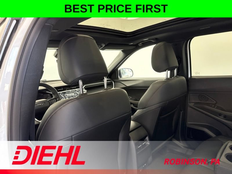 New 2026 Jeep Cherokee Overland AWD/4WD image 20