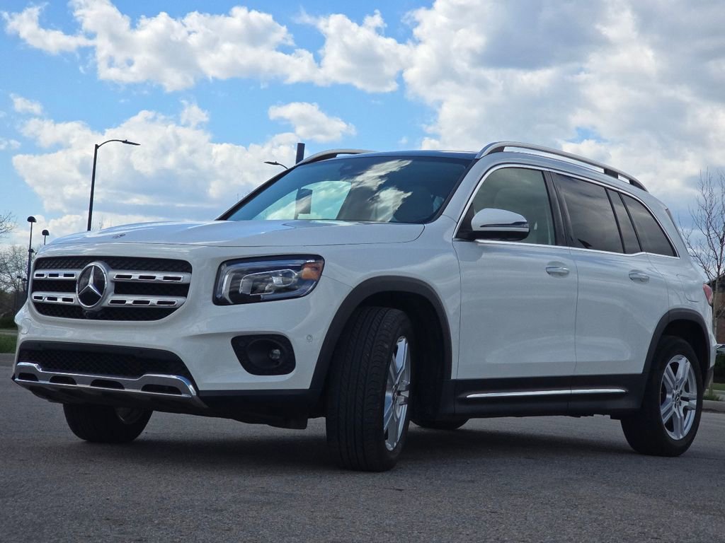 Certified 2023 Mercedes-Benz GLB 250 4MATIC image 13